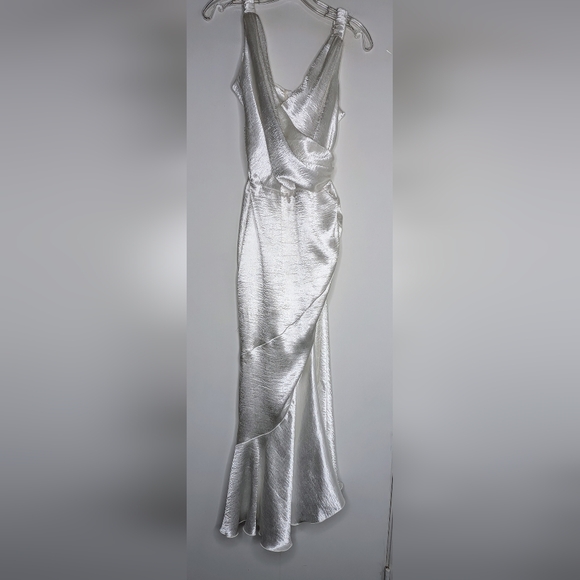 Maria Lucia Hohan Adah  Tehno Satin Silk Ruched Mermaid Midi Dress Gown in White - Picture 6 of 9